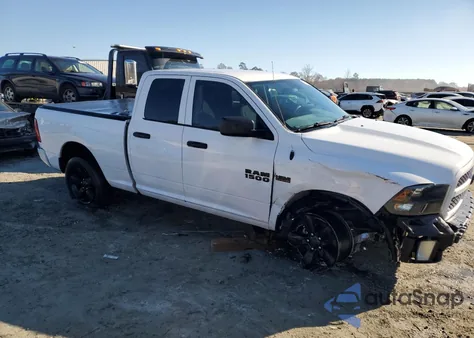 2018 Ram 1500 St z USA, uszkodzony, nr VIN 1C6RR6FT4JS280147